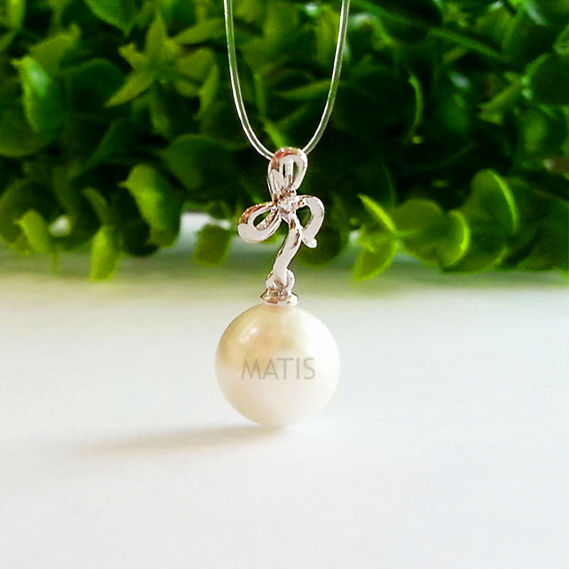 18K  Gold  Pearl  Pendant