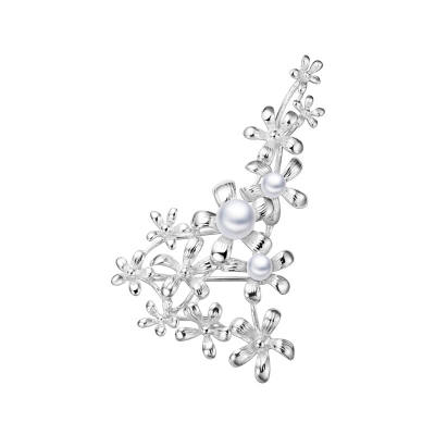 Pearl    Brooch